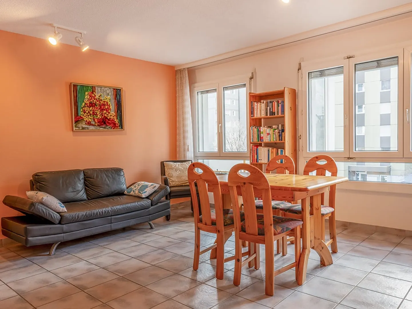 Oasis de bien-être lumineuse avec balcon et vue sur les Alpes - Photo 7 sur 11