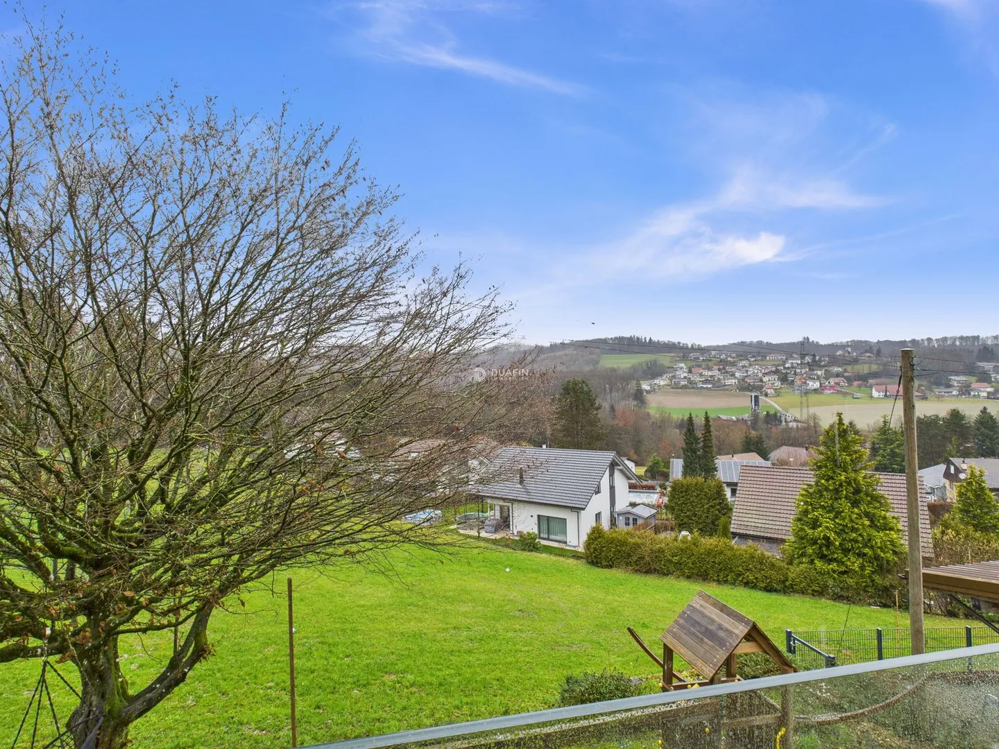 Modernes Einfamilienhaus mit hochwertiger Sanierung in Safenwil - Foto 4 von 19