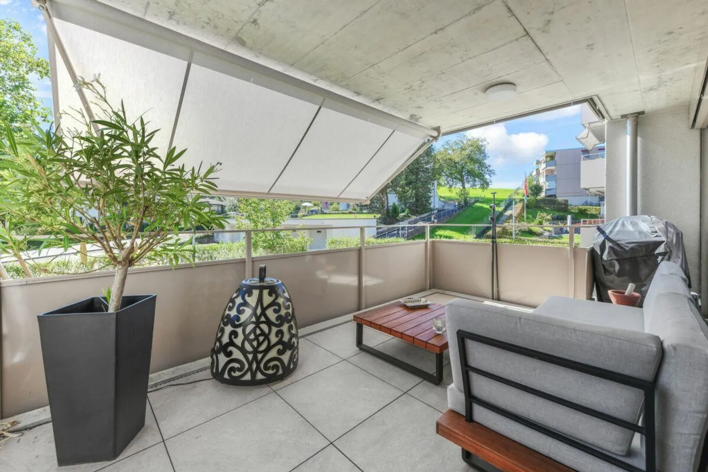 Modern Living in St. Gallen Winkeln - Stylish 3.5-Room Apartment in Prime Location - Photo 13 of 20