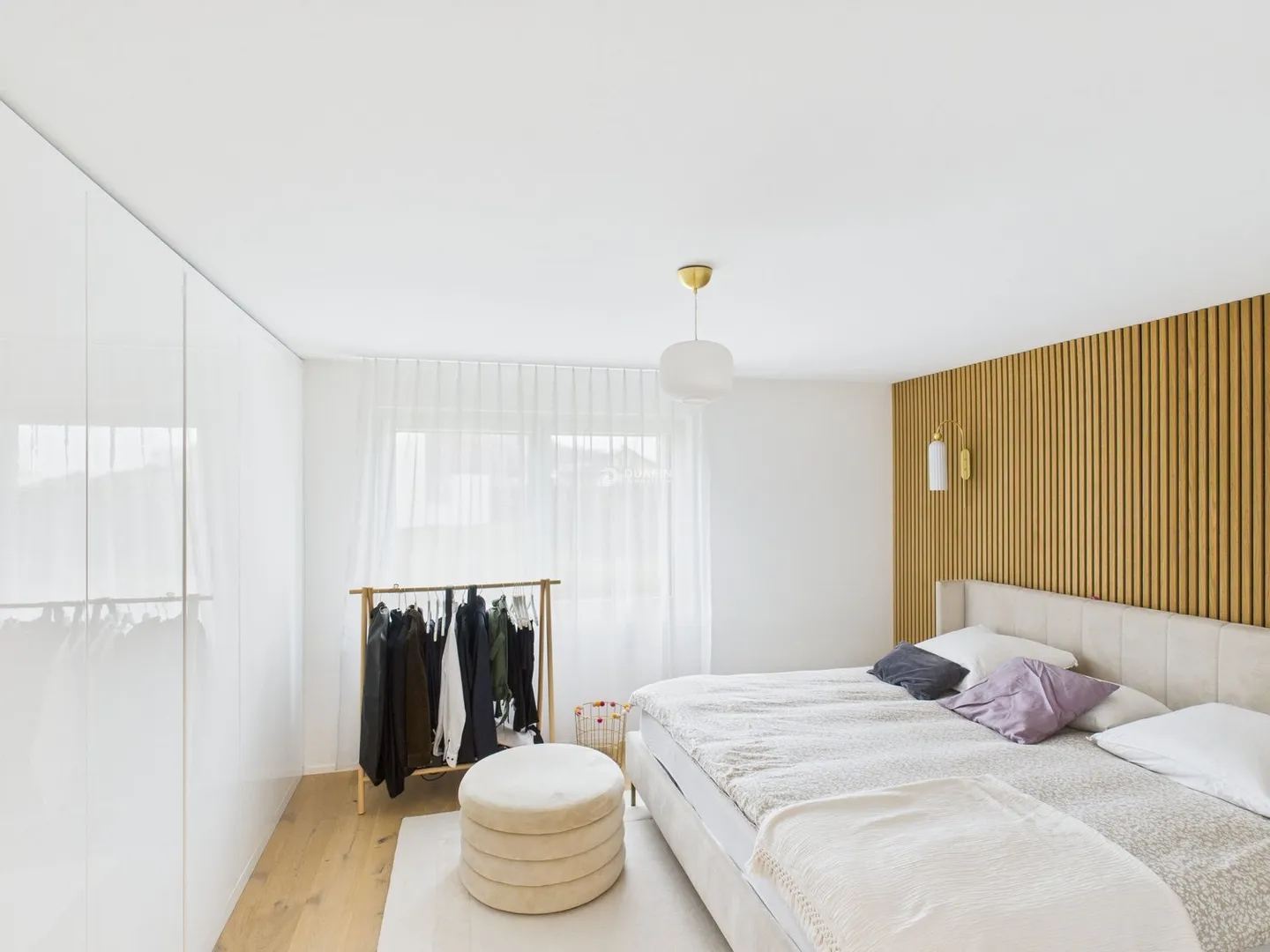 Modernes Einfamilienhaus mit hochwertiger Sanierung in Safenwil - Foto 9 von 19