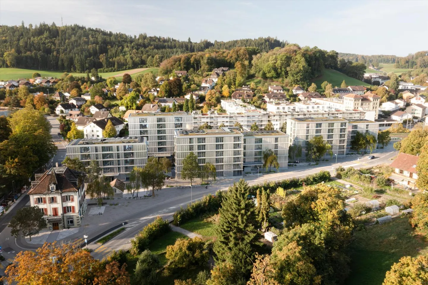 Cercasi nuovo inquilino. Bellissimo appartamento nuovo Q34 a Burgdorf - Foto 1 di 7