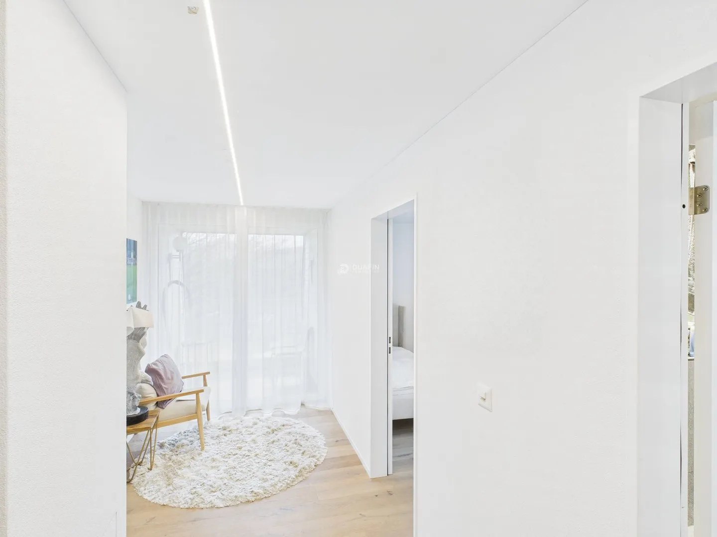 Modernes Einfamilienhaus mit hochwertiger Sanierung in Safenwil - Foto 10 von 19