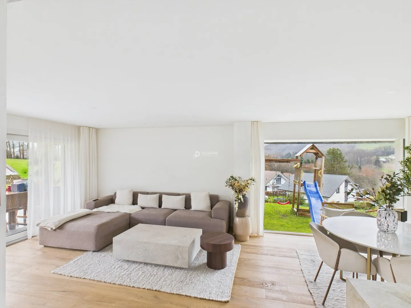 Modernes Einfamilienhaus mit hochwertiger Sanierung in Safenwil - Foto 14 von 19