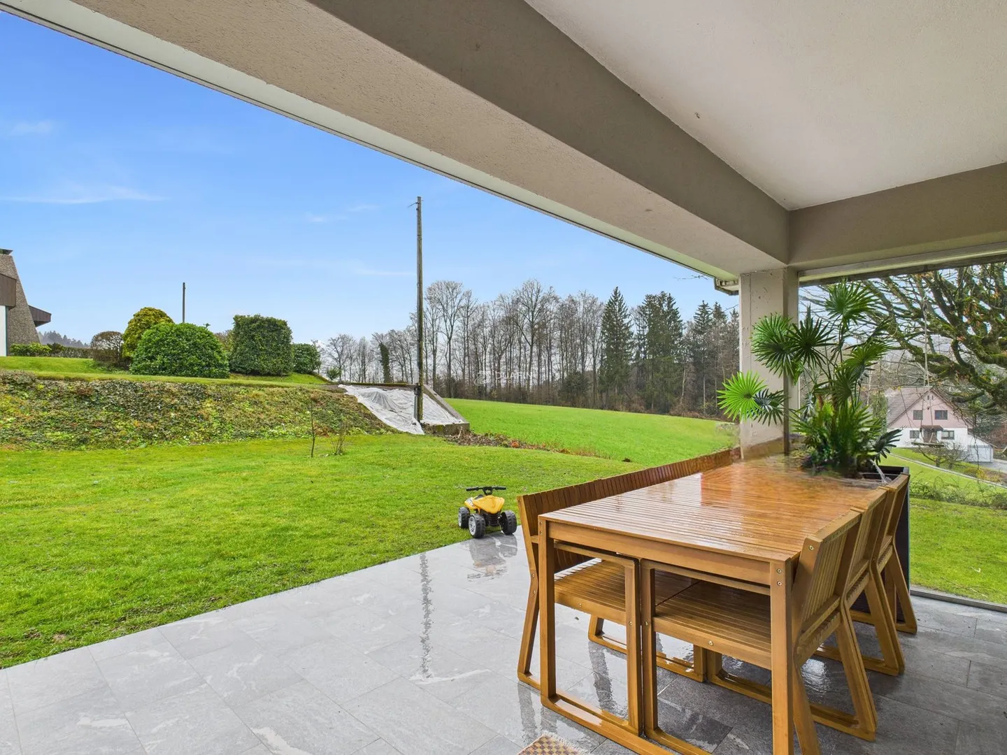 Modernes Einfamilienhaus mit hochwertiger Sanierung in Safenwil - Foto 16 von 19