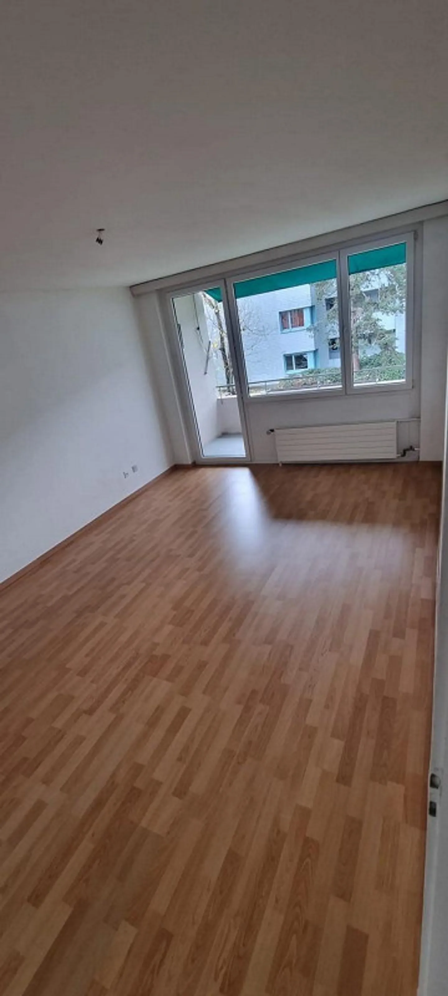 Charmante 3.5-Zimmer-Wohnung im Herzen von Dietikon - Foto 5 von 9