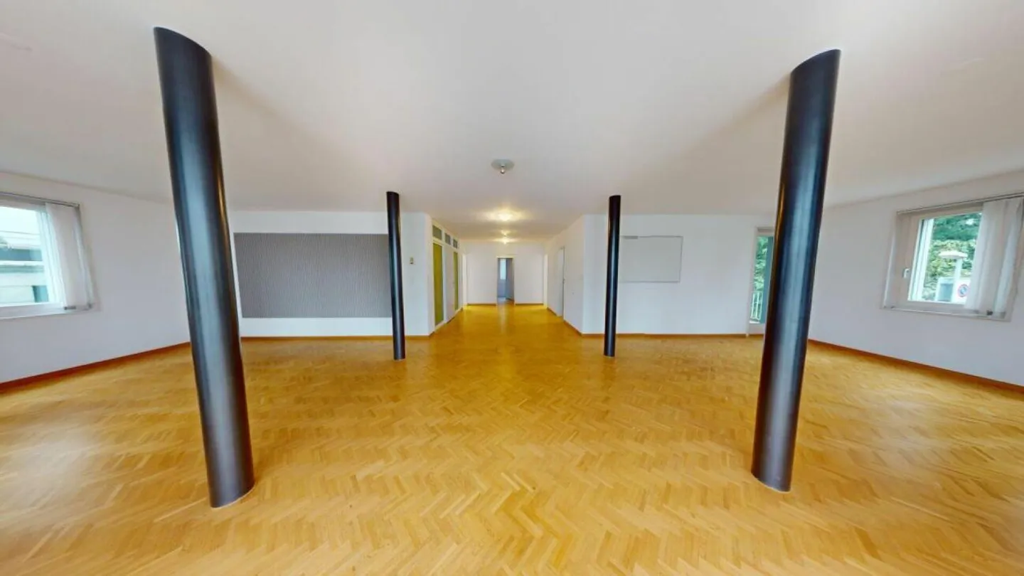Praxisräume / Bürofläche zu vermieten - Foto 3 von 12