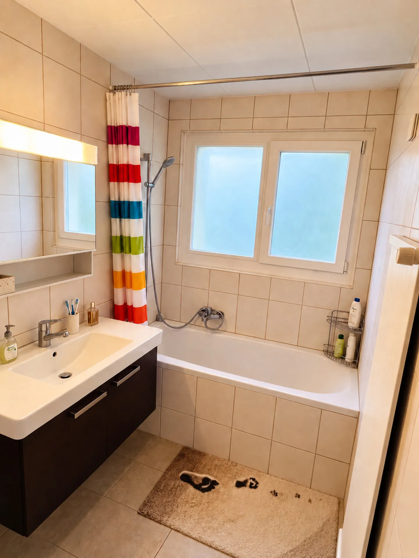 Villa mit 6,5 Zimmern in ruhiger Lage mit großem Garten - Foto 16 von 17