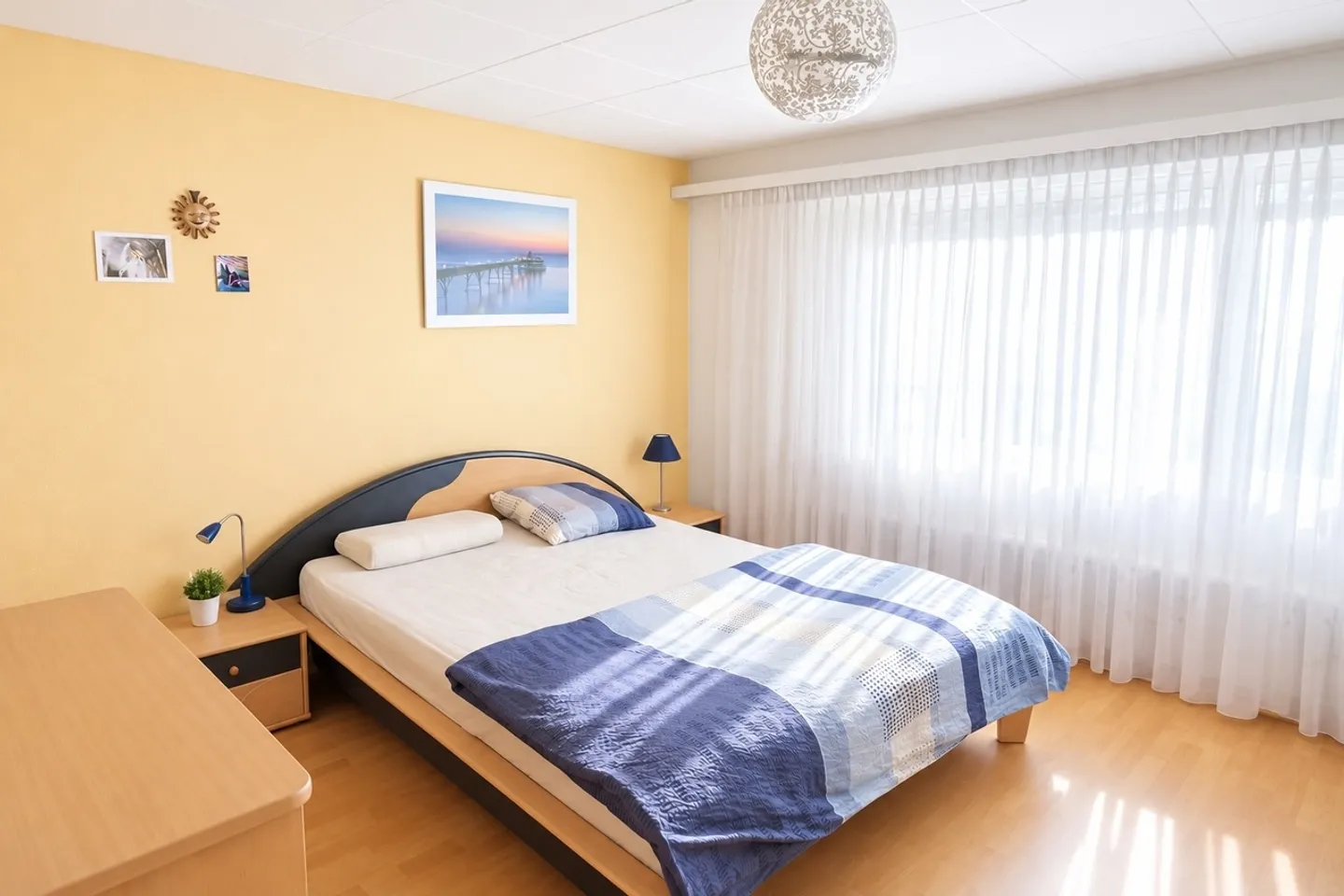 Villa mit 6,5 Zimmern in ruhiger Lage mit großem Garten - Foto 13 von 17