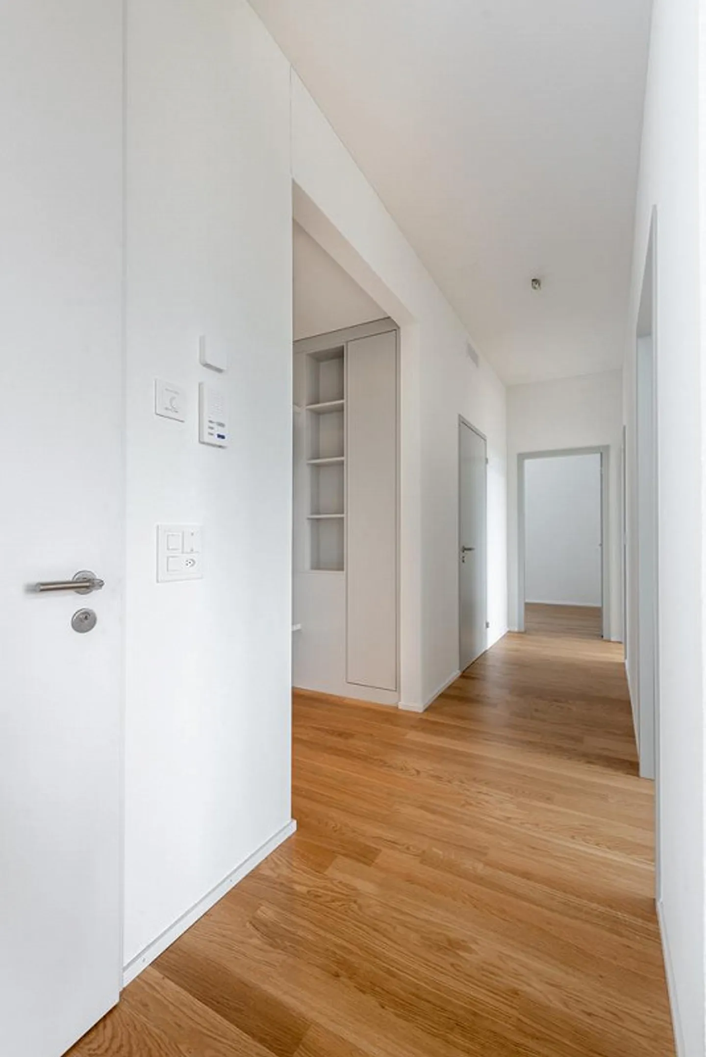 PRIMA UTILIZZO - Vivere con vista nel Hochhuus di Berna - Foto 11 di 12
