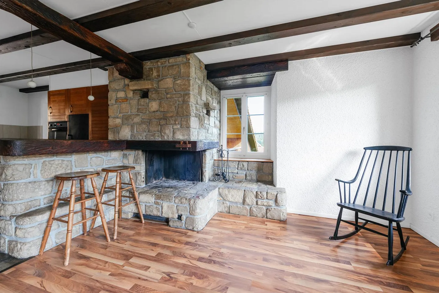 Two-family house with extension and forest property - Photo 13 of 26