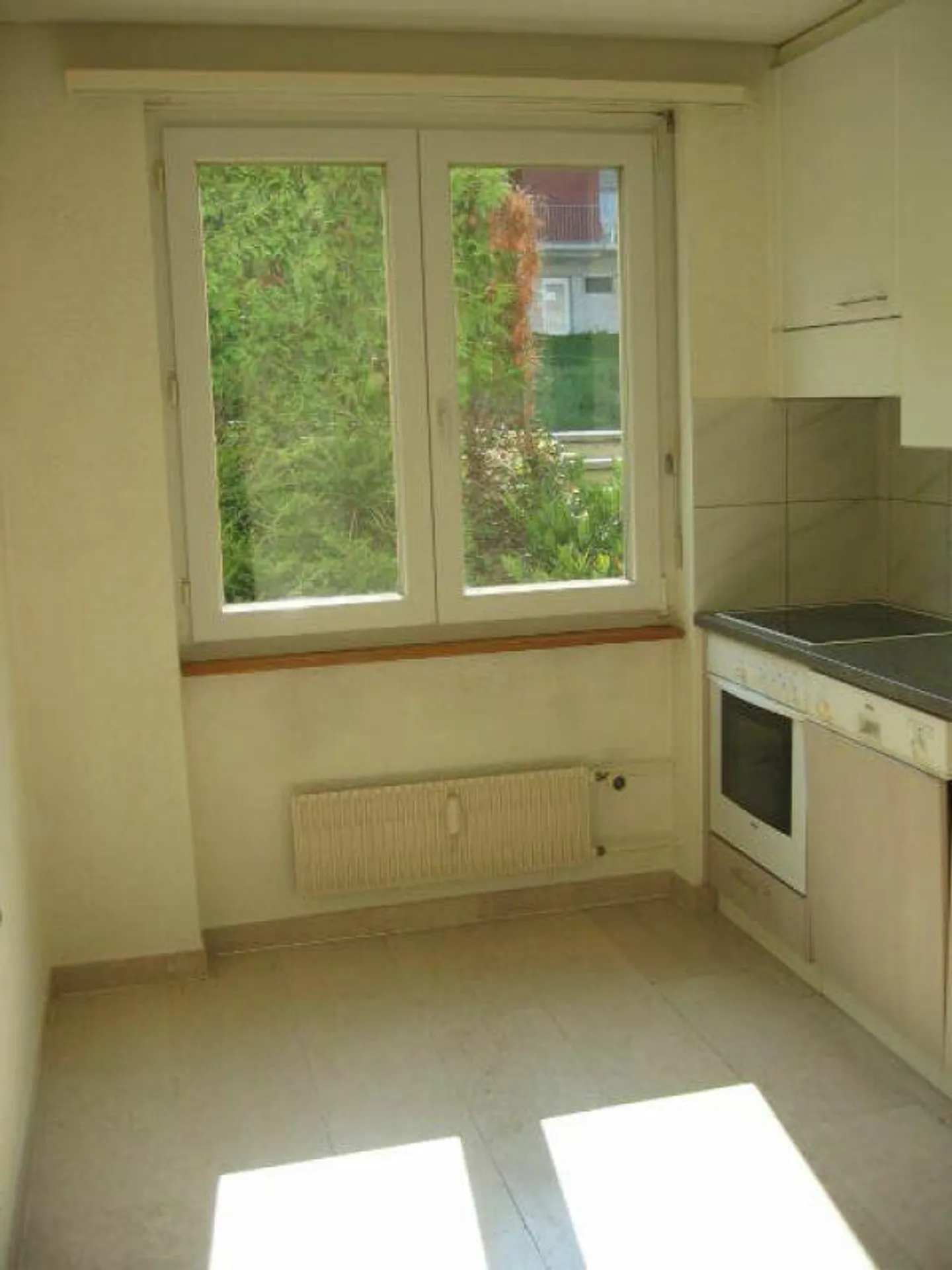 Appartamento 4.5 stanze al piano terra a destra - Foto 2 di 10