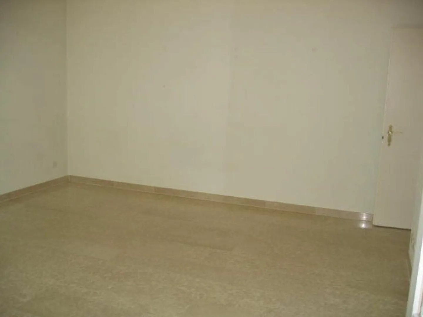 Appartamento 4.5 stanze al piano terra a destra - Foto 8 di 10