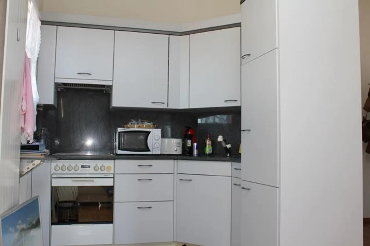 2-room attic apartment in the middle of Einsiedeln. - Photo 2 of 5