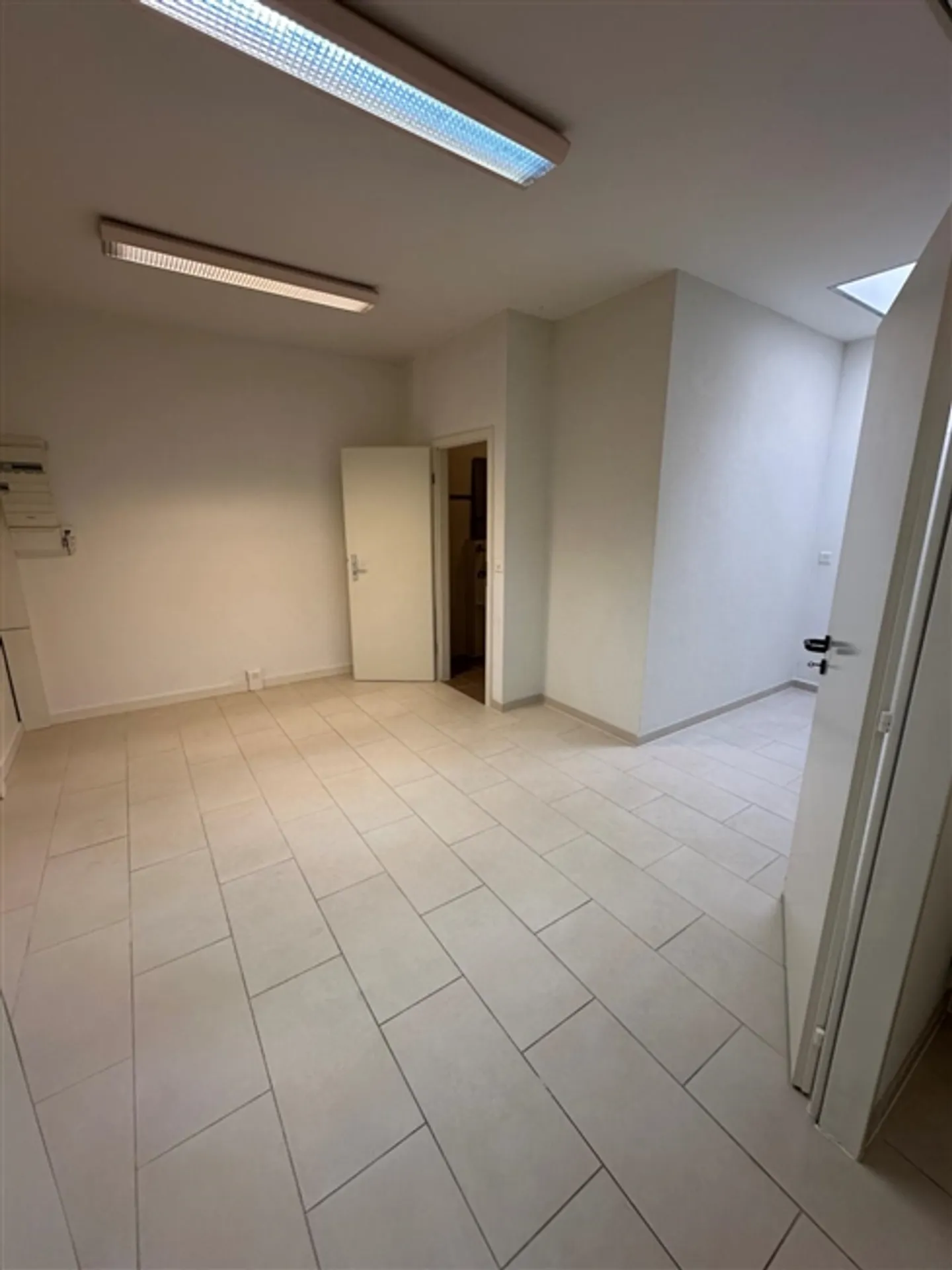 Vufflens-la-Ville, Spazi commerciali in affitto - Foto 6 di 9