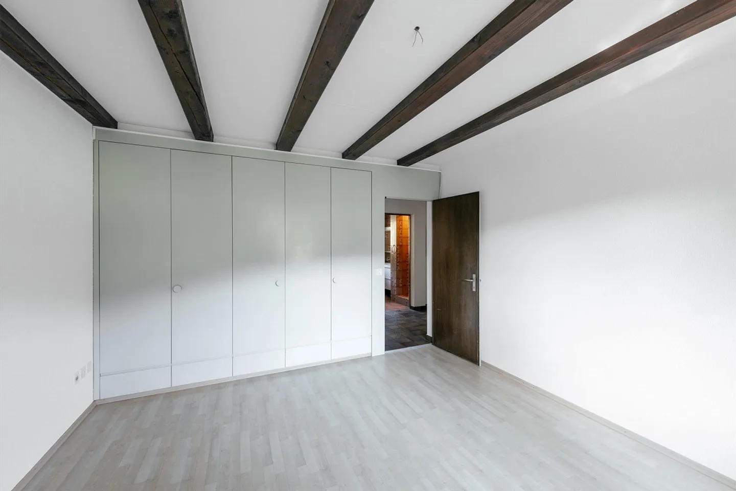 Two-family house with extension and forest property - Photo 17 of 26