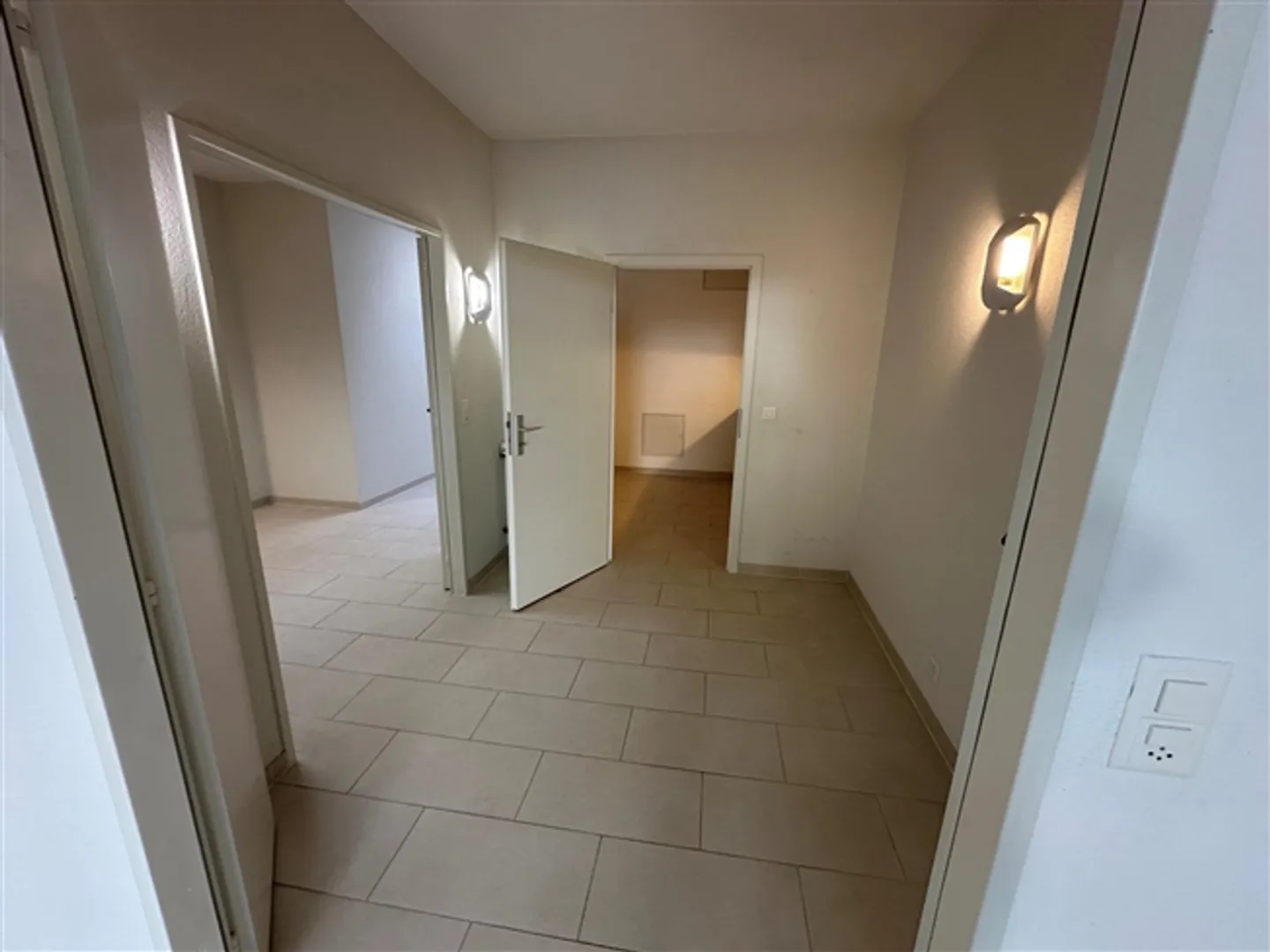 Vufflens-la-Ville, Spazi commerciali in affitto - Foto 5 di 9