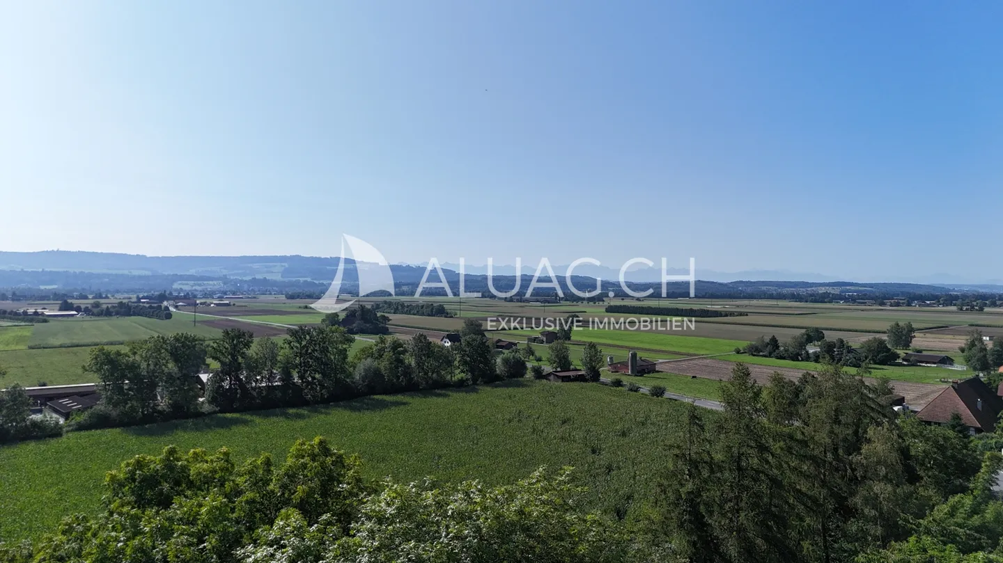 PROPRIETÀ CON VISTA E POTENZIALE - Foto 6 di 8