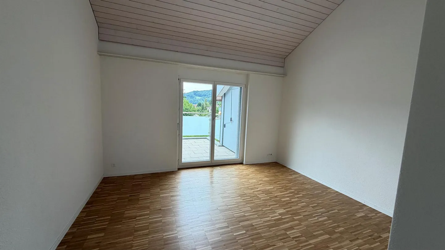 Modernes Attikawohnung in Töss - Foto 8 von 8