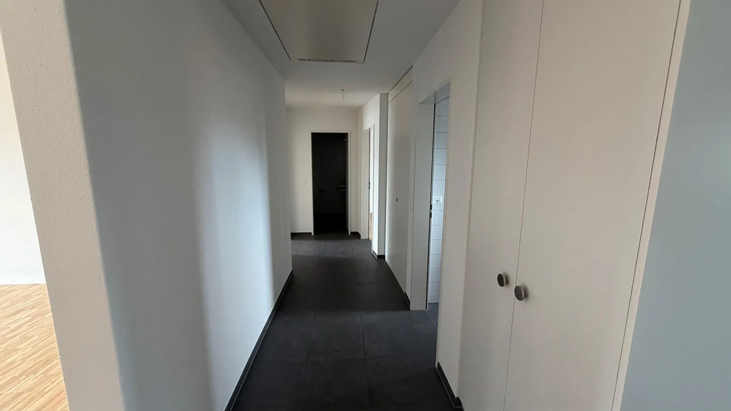 Modernes Attikawohnung in Töss - Foto 5 von 8