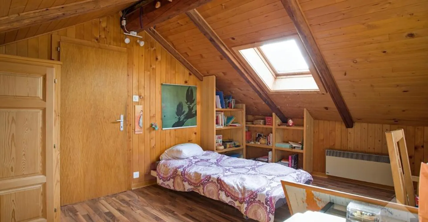 Chalet with character, 5.5 rooms, 180 m2, sunny location - Photo 6 of 11