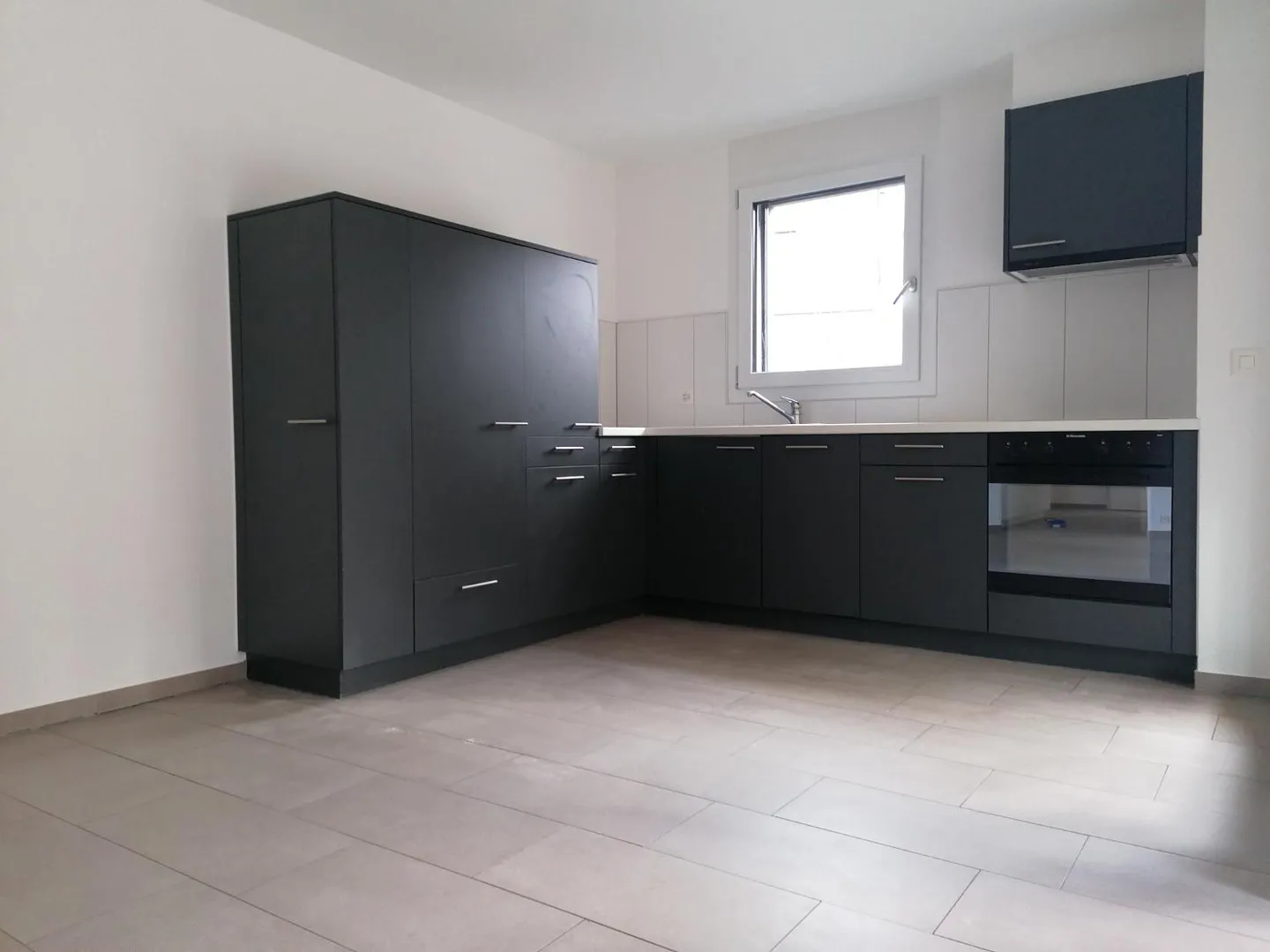 Appartement pour Seniors - Photo 4 sur 9