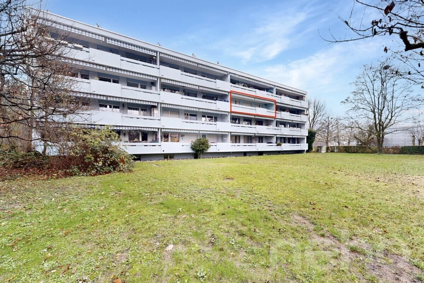 Luce, Spazio e Qualità: Attraente appartamento di 4,5 stanze - Foto 2 di 12