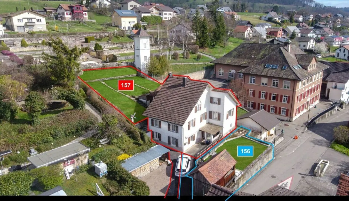 Zweigenerationenhaus in Liesberg - Foto 1 von 37