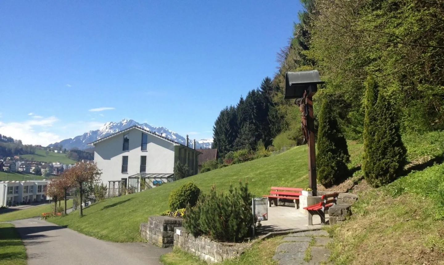 Family idyll with a view! Spacious home in Ebikon - Photo 22 of 22