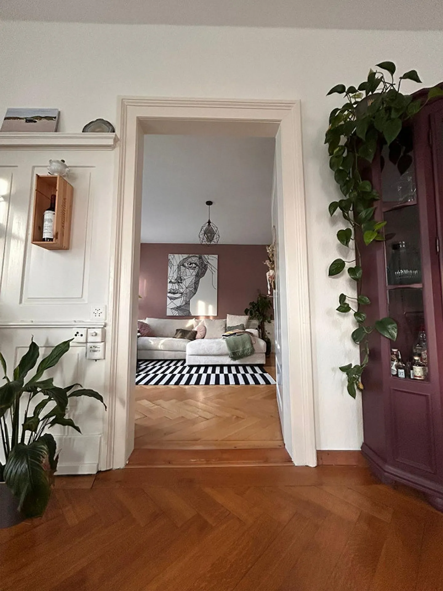 Charmante Altbauwohnung mit Balkonen - Foto 8 von 9