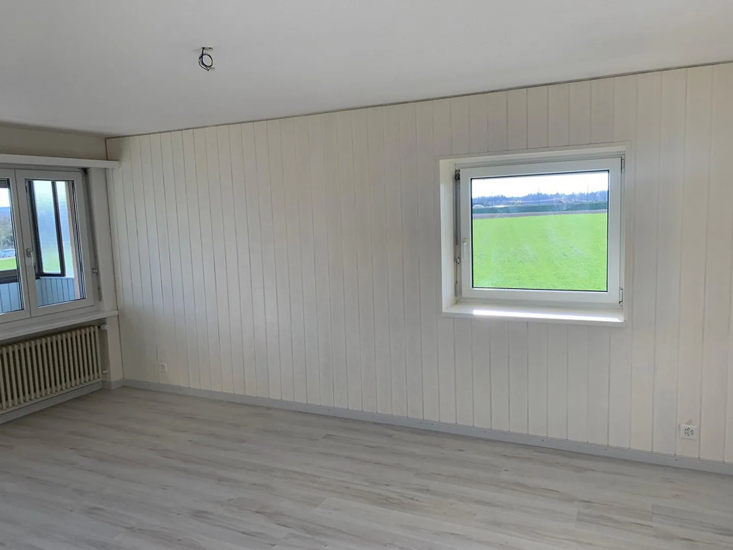 Quiet and bright 3½ room apartment with good transport connections - Photo 10 of 16