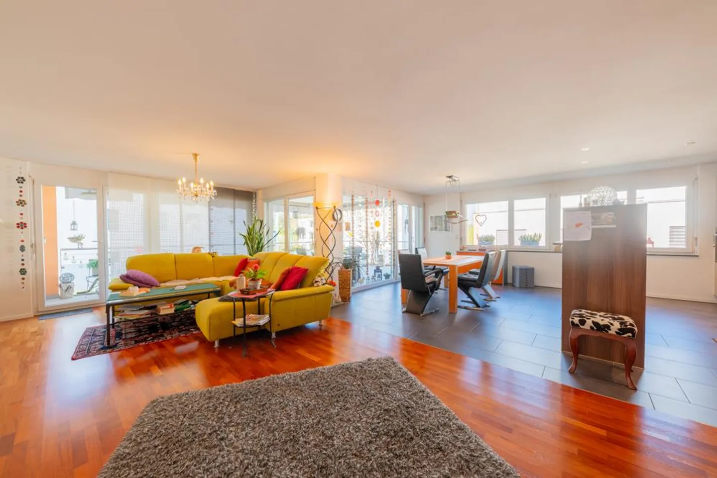 Modern Living in a Traffic-Calmed Neighborhood - Photo 2 of 7