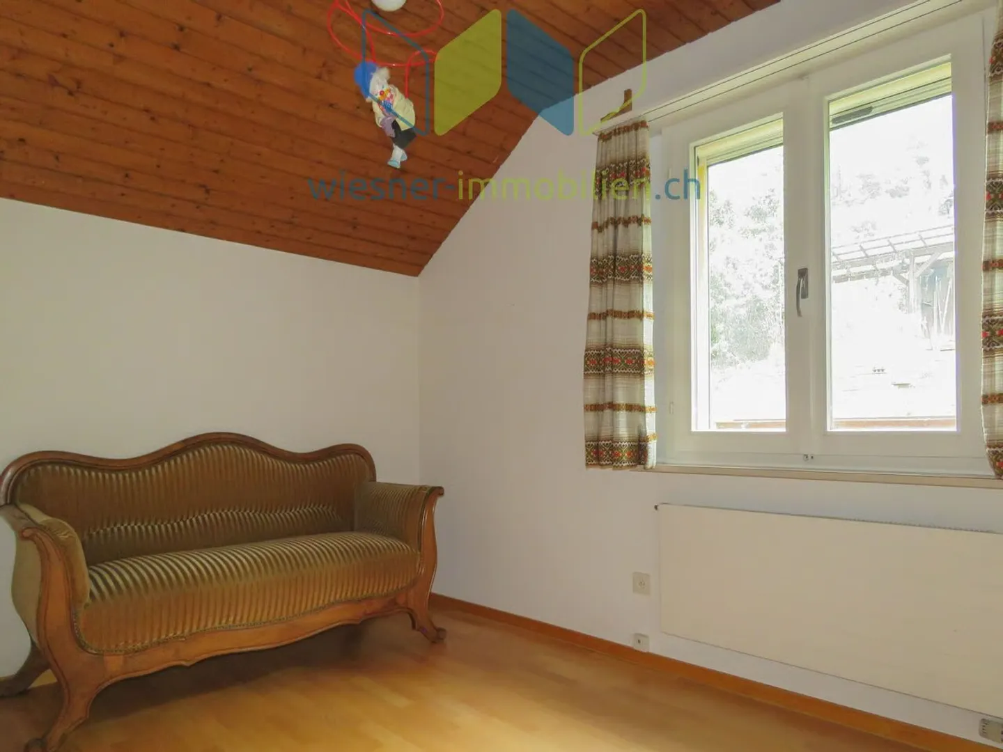 VIEL GRÜN, VIEL FRISCHE LUFT UND SEHR RUHIG - Foto 10 von 11
