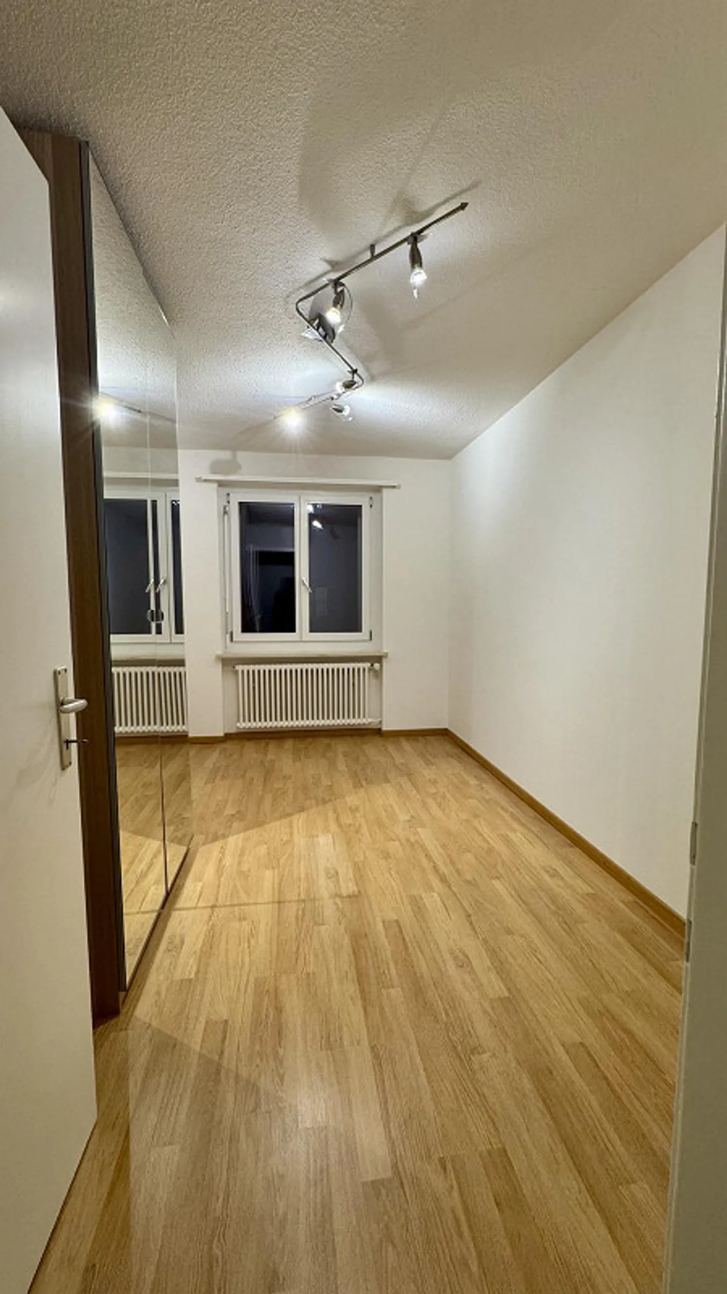 Charmante Wohnung mit Balkon - Foto 9 von 9