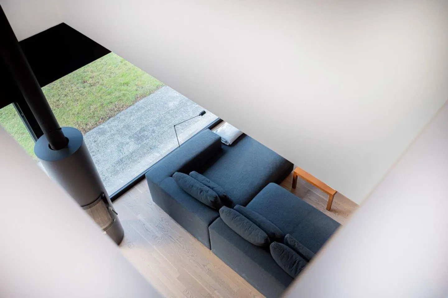 Moderne, helle Villa in einer Wohngegend - Foto 8 von 13