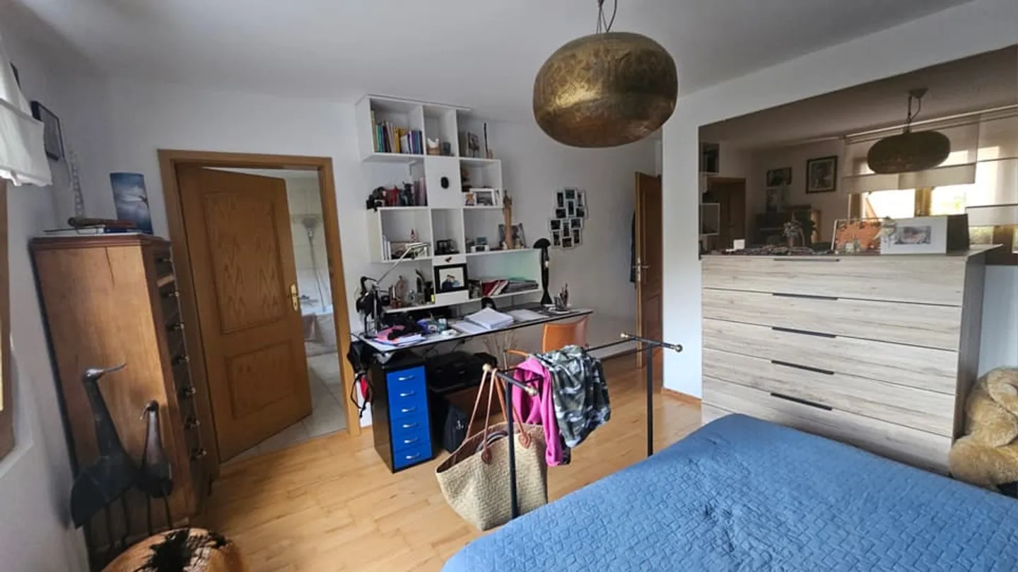 Komfortable 3,5 Zimmer mit Garten - Authentizität und Modernität in der Gruyère - Foto 6 von 10