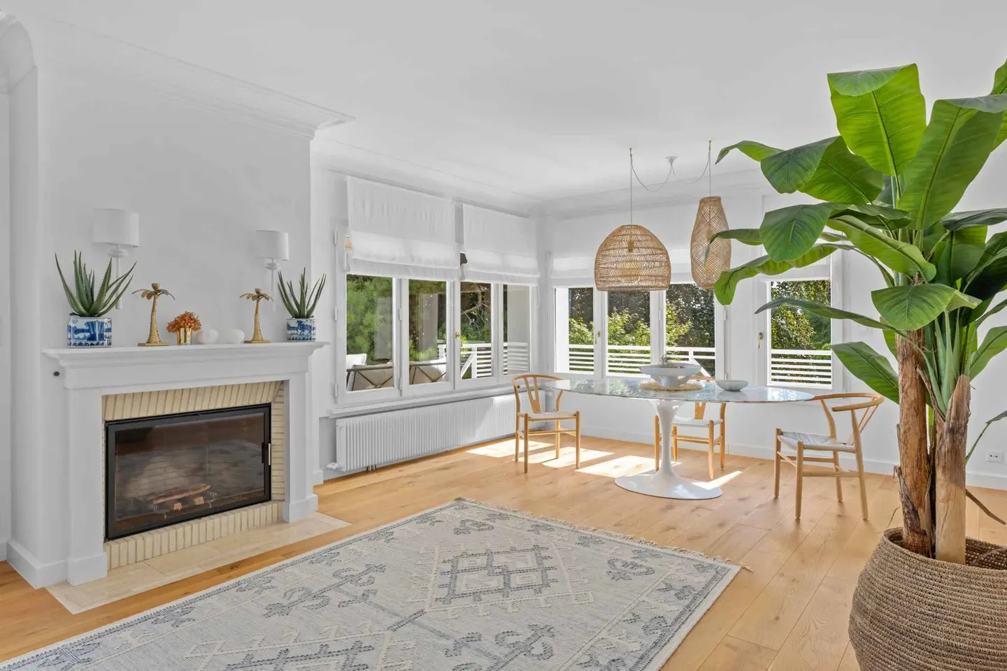 Elegante Villa mit Seeblick - Foto 8 von 13