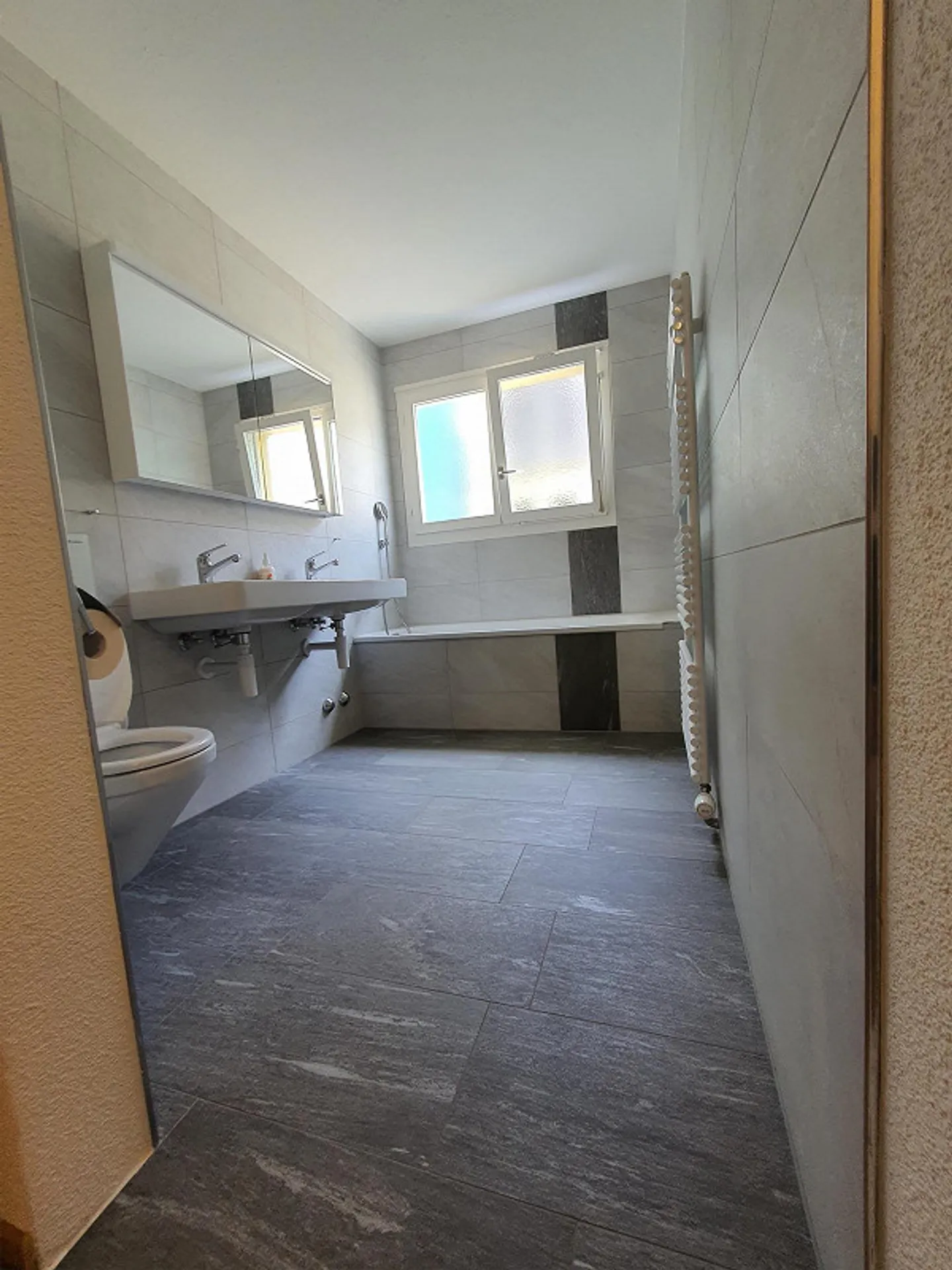 Appartement 3,5 pièces dans un emplacement calme et central à louer - Photo 3 sur 23