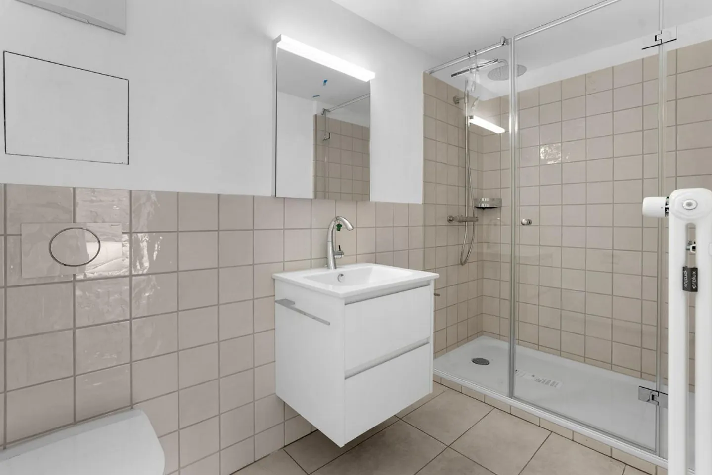 Exklusive 3.5- Zimmer-Wohnung im traditionsreichen Haus - Foto 2 von 10