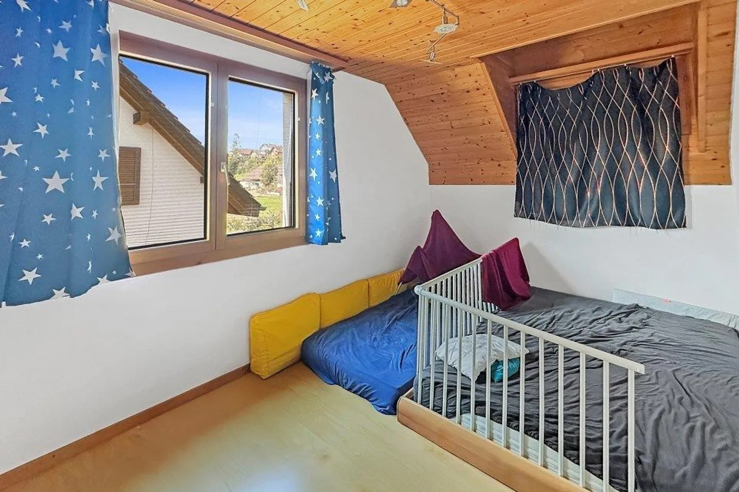 Arriver et se sentir bien - Maison jumelée avec jardin de plaisir - Photo 11 sur 13