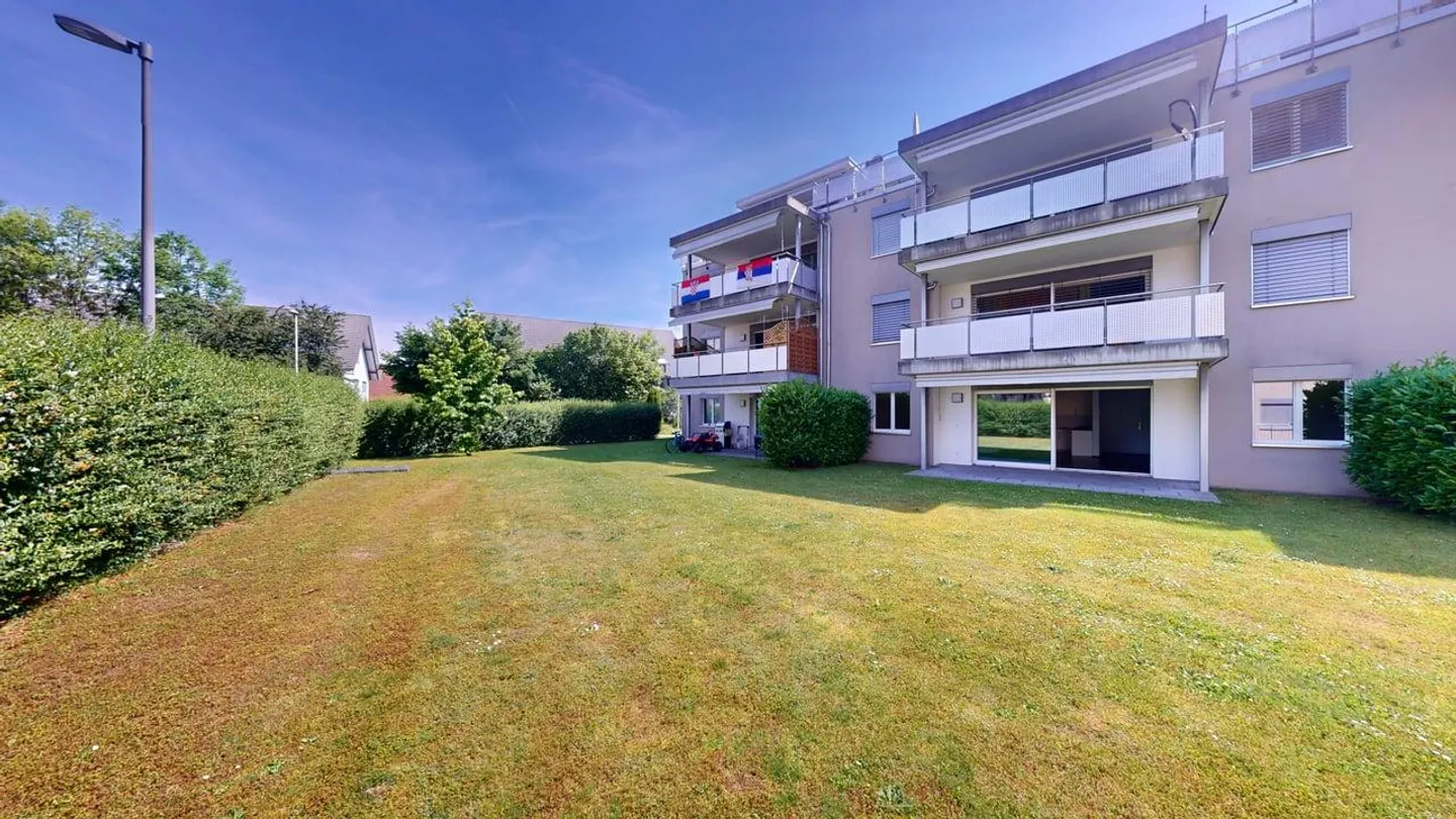 Appartement à louer - Photo 2 sur 8