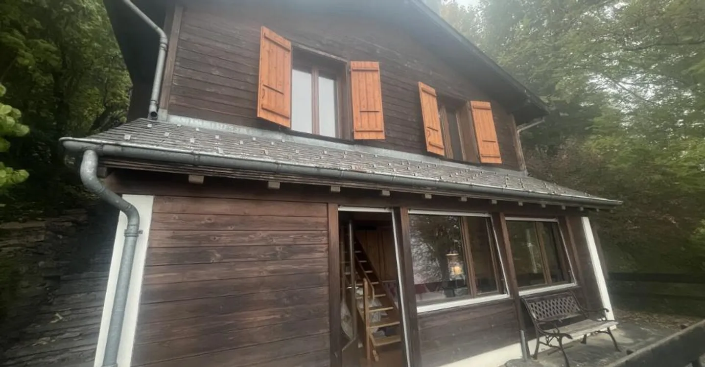 Chalet arredato di 3,5 locali per affitto estivo e invernale - Foto 1 di 7