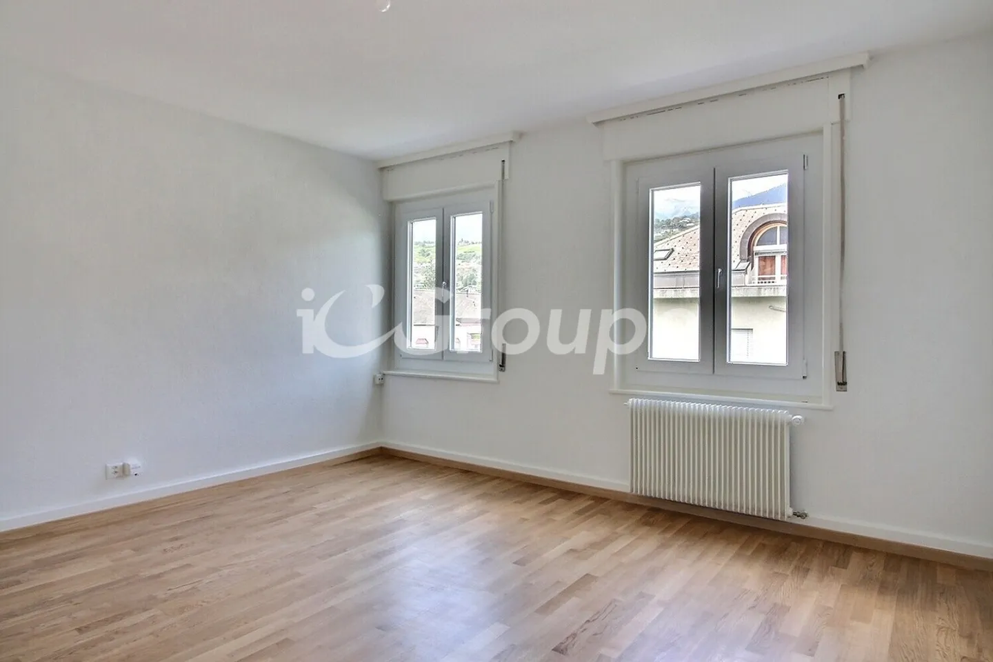 Charming Apartment in Sion - Photo 1 of 7