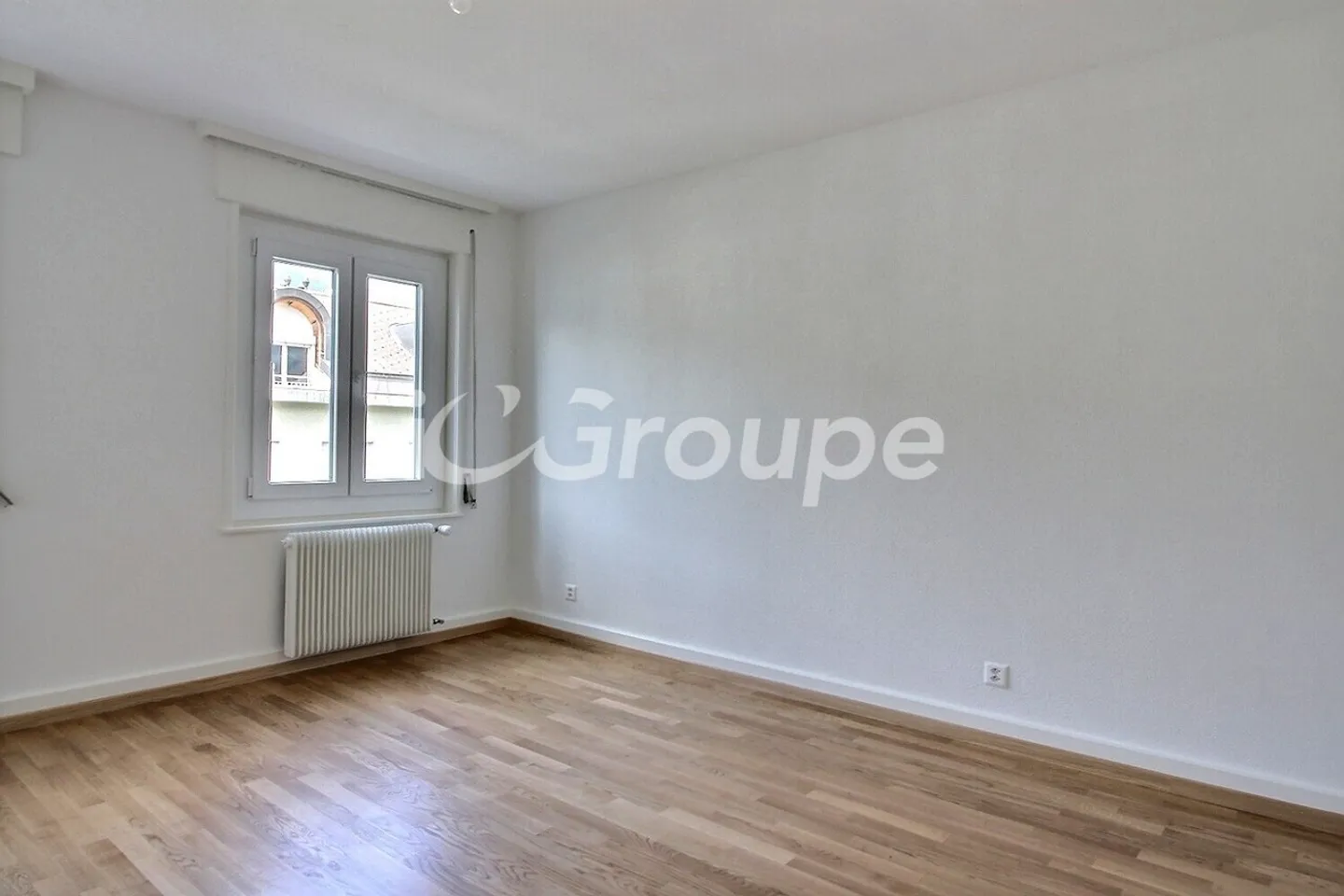 Charming Apartment in Sion - Photo 3 of 7