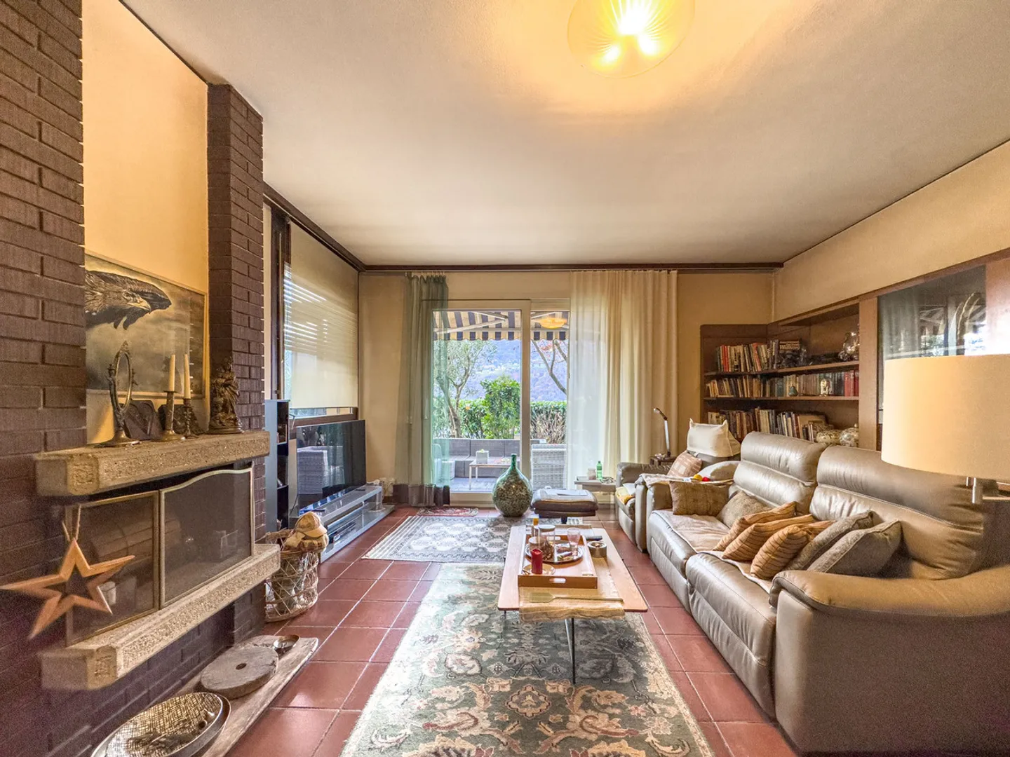 Terraced house with open view in Vezia - Photo 1 of 11