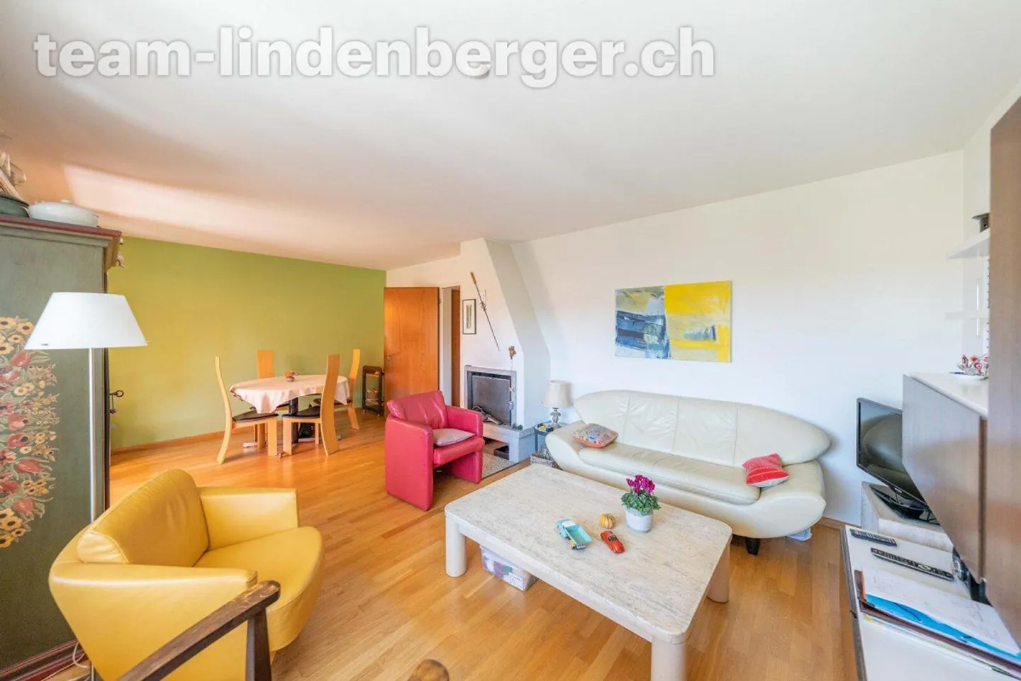 Idylle familiale - Charmante maison individuelle de 4½ pièces avec jardin - Photo 5 sur 13