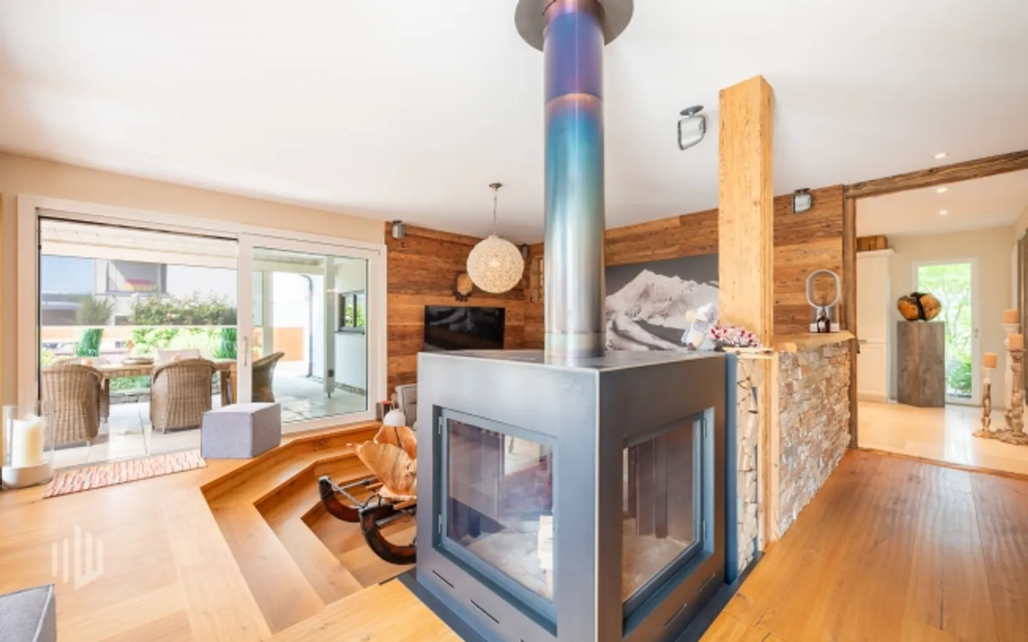 ImmoWyss - Architecture élégante avec beaucoup d'espace, de charme et de caractère - Photo 4 sur 12