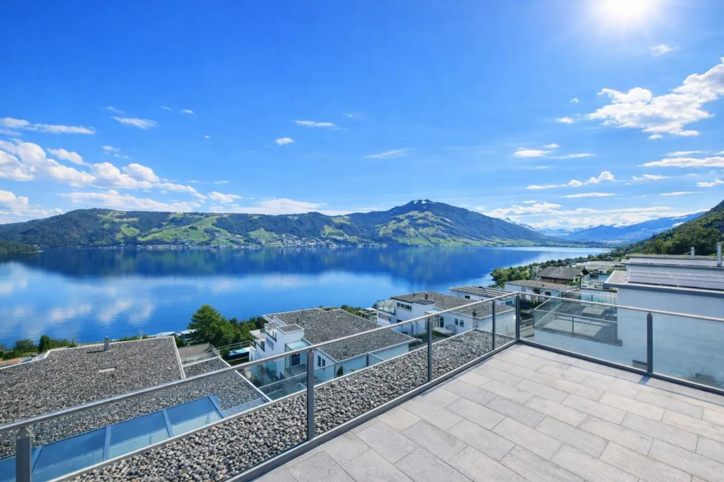 Terrassenwohnung mit Seesicht - Foto 6 von 7