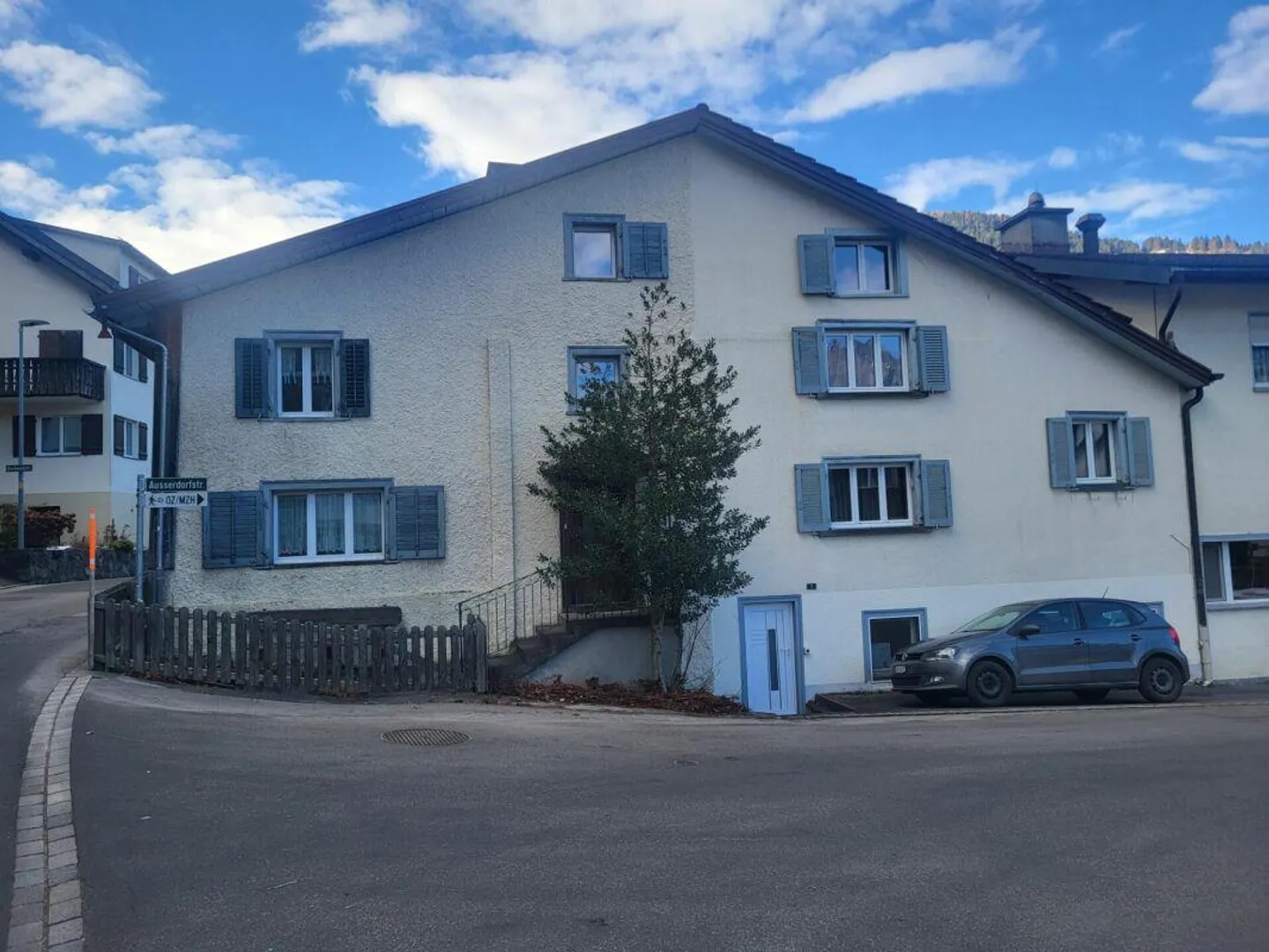 Casa bifamiliare accogliente con camino - Foto 1 di 14