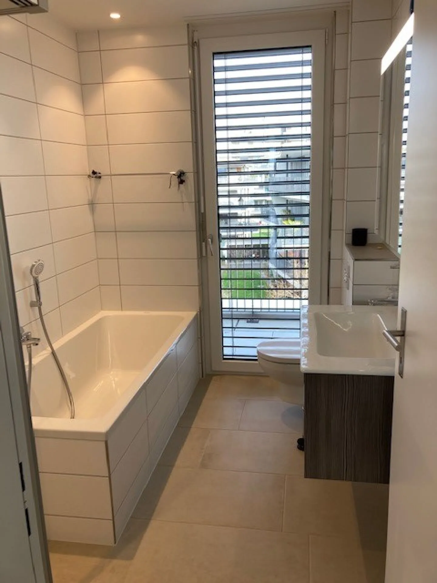 Appartement Attique de 4,5 pièces au 3ème étage - Photo 7 sur 11