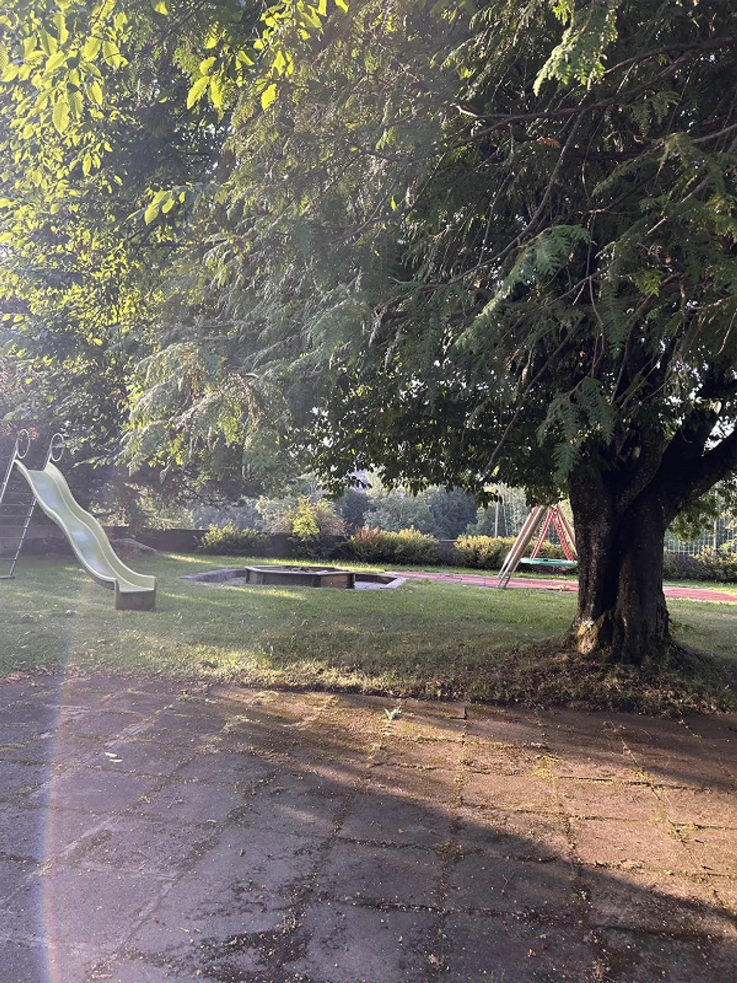 Vie moderne dans le vert : première occupation après rénovation - Photo 20 sur 20